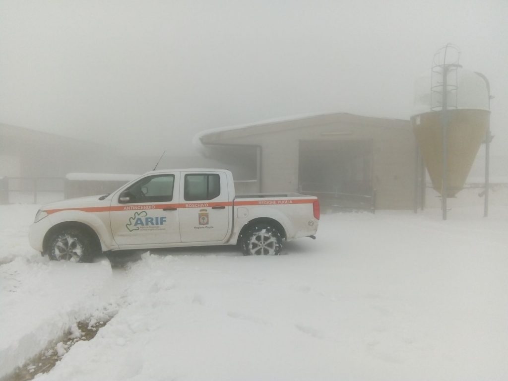 Neve nel foggiano, Arif in soccorso di malati e anziani